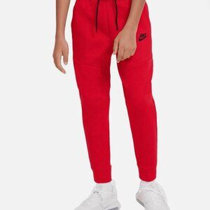 Nike Red Tech Fleece Joggers M – Back‑to‑School Streetwear vibes Boys cut